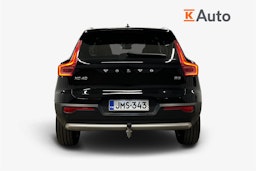 musta Volvo XC40 2023 kuva 6.