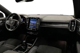 harmaa Volvo XC40 2023 kuva 9.