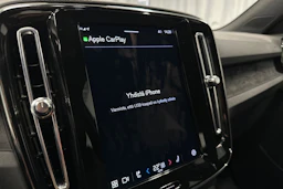 musta Volvo XC40 2023 kuva 31.