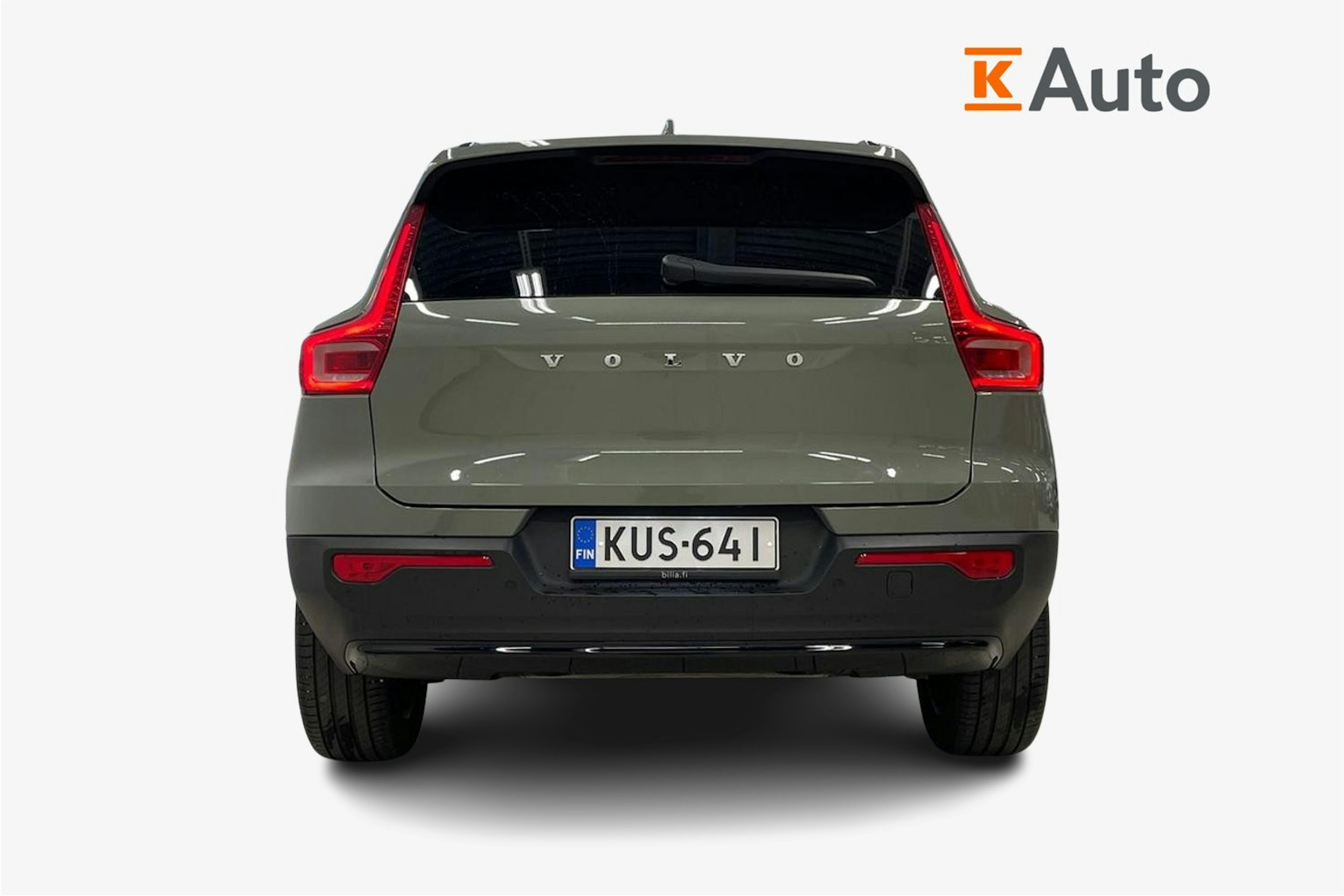 vihreä Volvo XC40 2023 kuva 3.