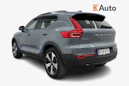 harmaa Volvo XC40 2023 kuva 3.