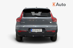 harmaa Volvo XC40 2023 kuva 4.