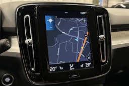 met. ruskea (beige) Volvo XC40 2023 kuva 29.