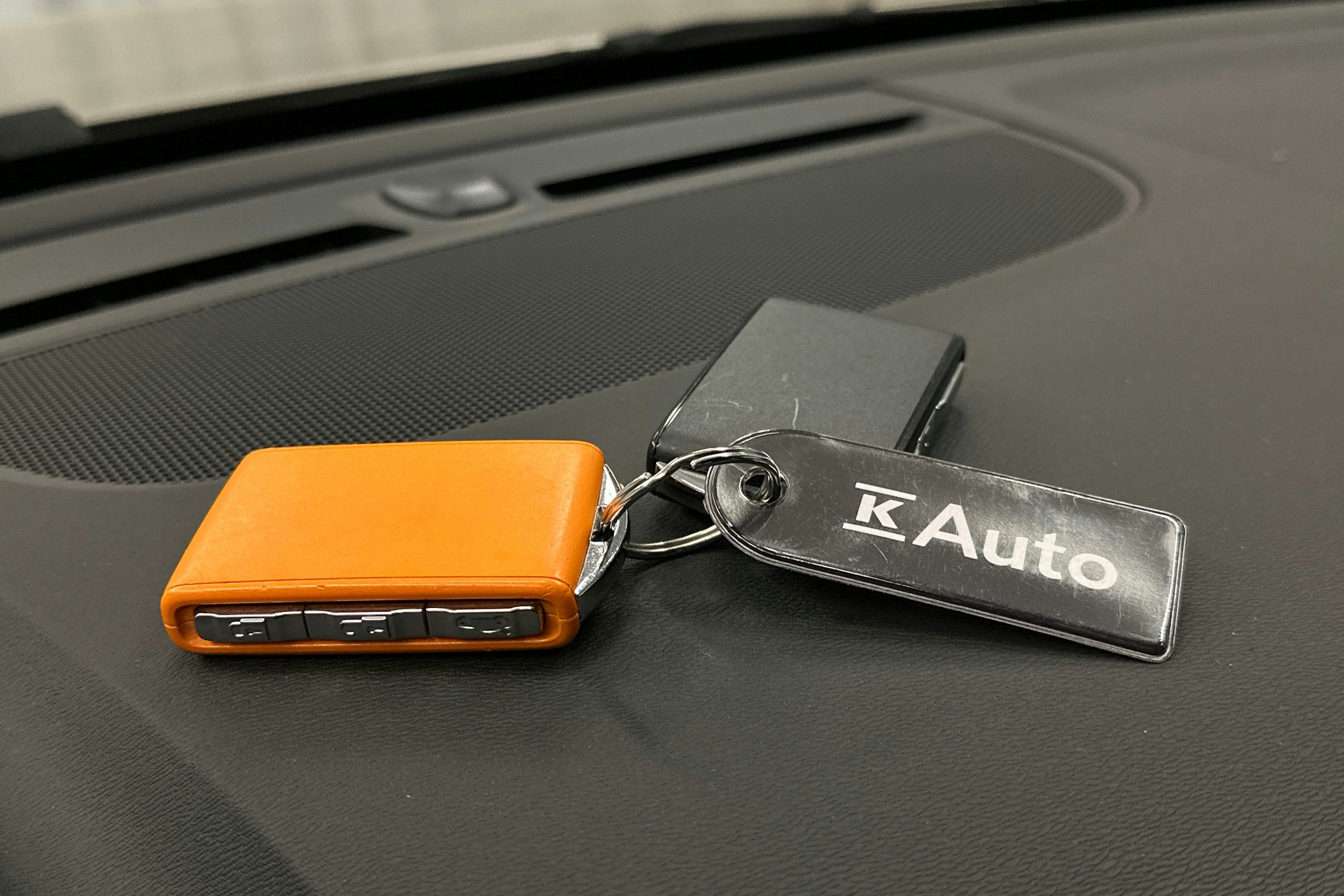 met. ruskea (beige) Volvo XC40 2023 kuva 32.