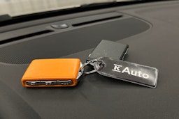 met. ruskea (beige) Volvo XC40 2023 kuva 32.