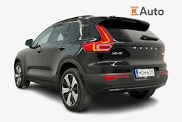 Musta Volvo XC40 2023 kuva 2.