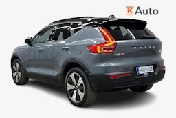 harmaa Volvo XC40 2023 kuva 2.