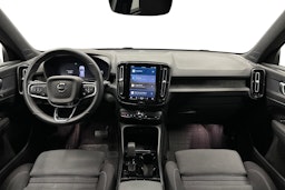 harmaa Volvo XC40 2023 kuva 9.