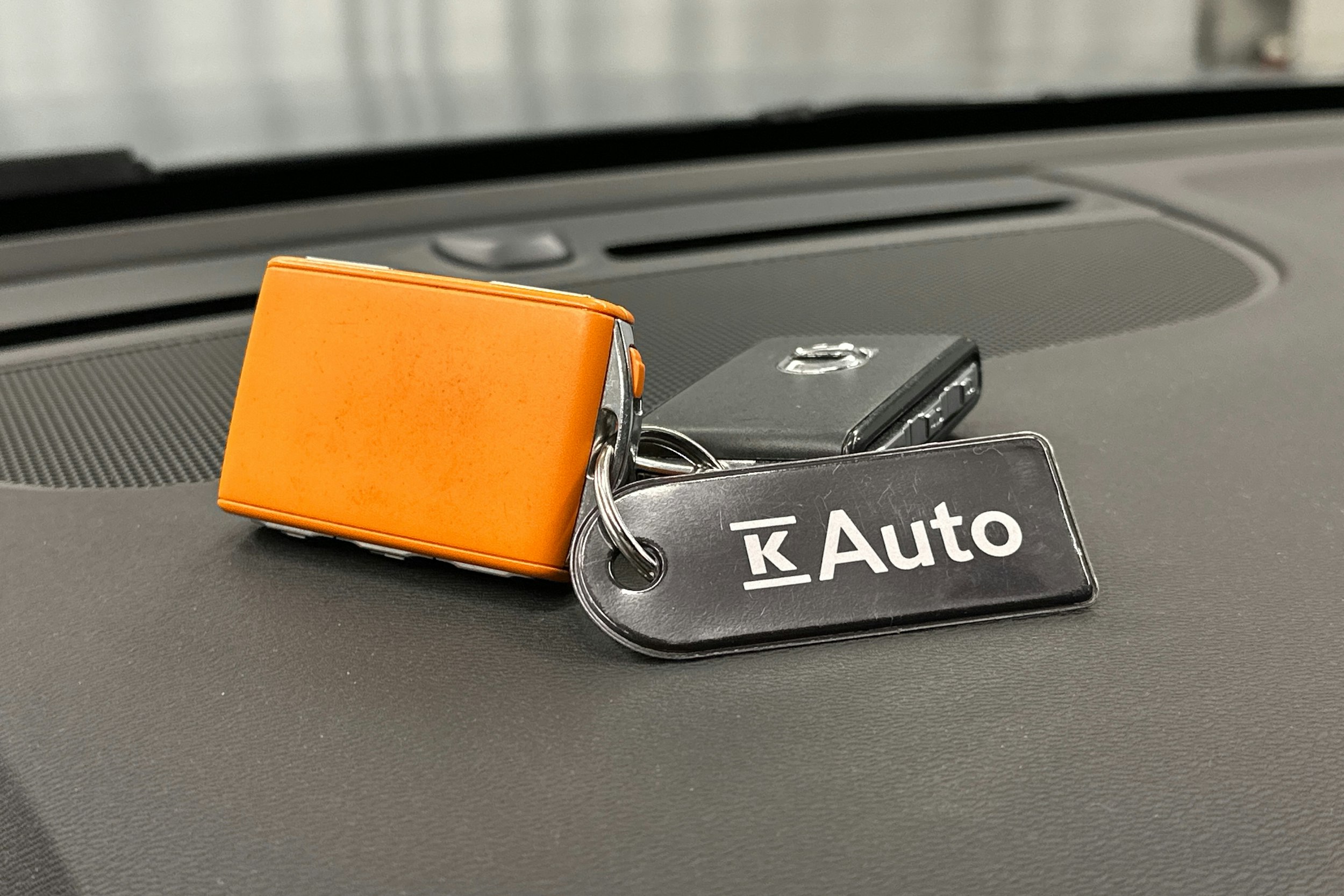 harmaa Volvo XC40 2023 kuva 31.