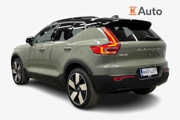 vihreä Volvo XC40 2023 kuva 2.