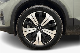 vihreä Volvo XC40 2023 kuva 11.