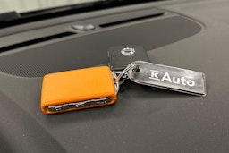 vihreä Volvo XC40 2023 kuva 31.