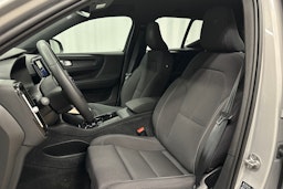 hopea Volvo XC40 2023 kuva 18.