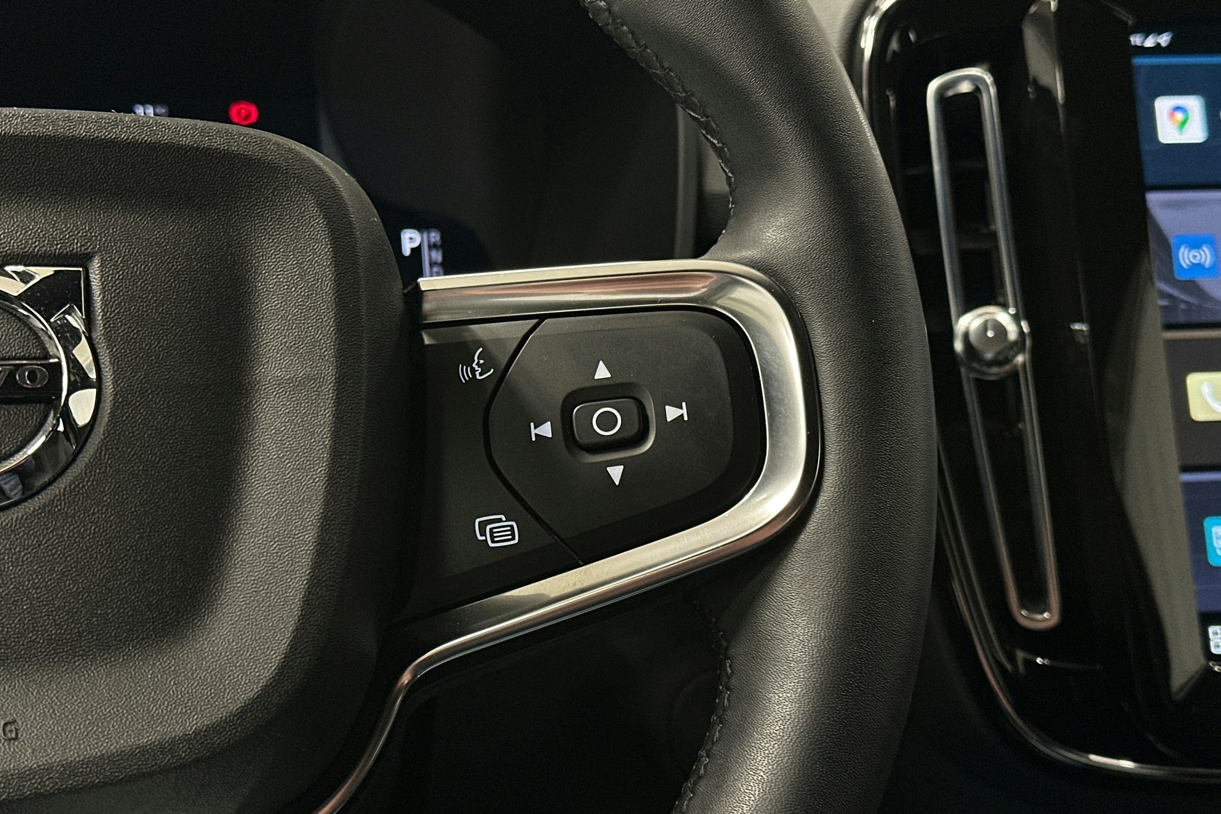 hopea Volvo XC40 2023 kuva 23.