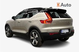 harmaa Volvo XC40 2023 kuva 2.