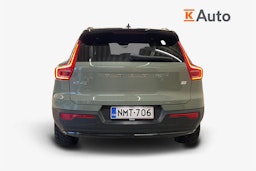 vihreä Volvo XC40 2023 kuva 3.