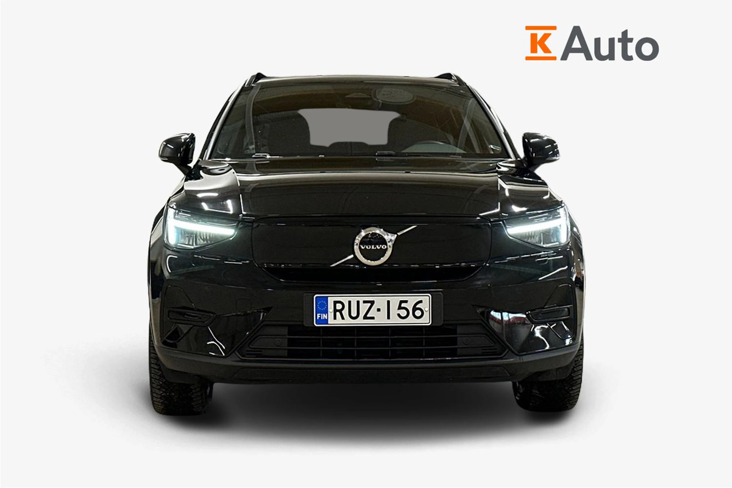 musta Volvo XC40 2023 kuva 4.