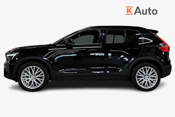 musta Volvo XC40 2023 kuva 5.