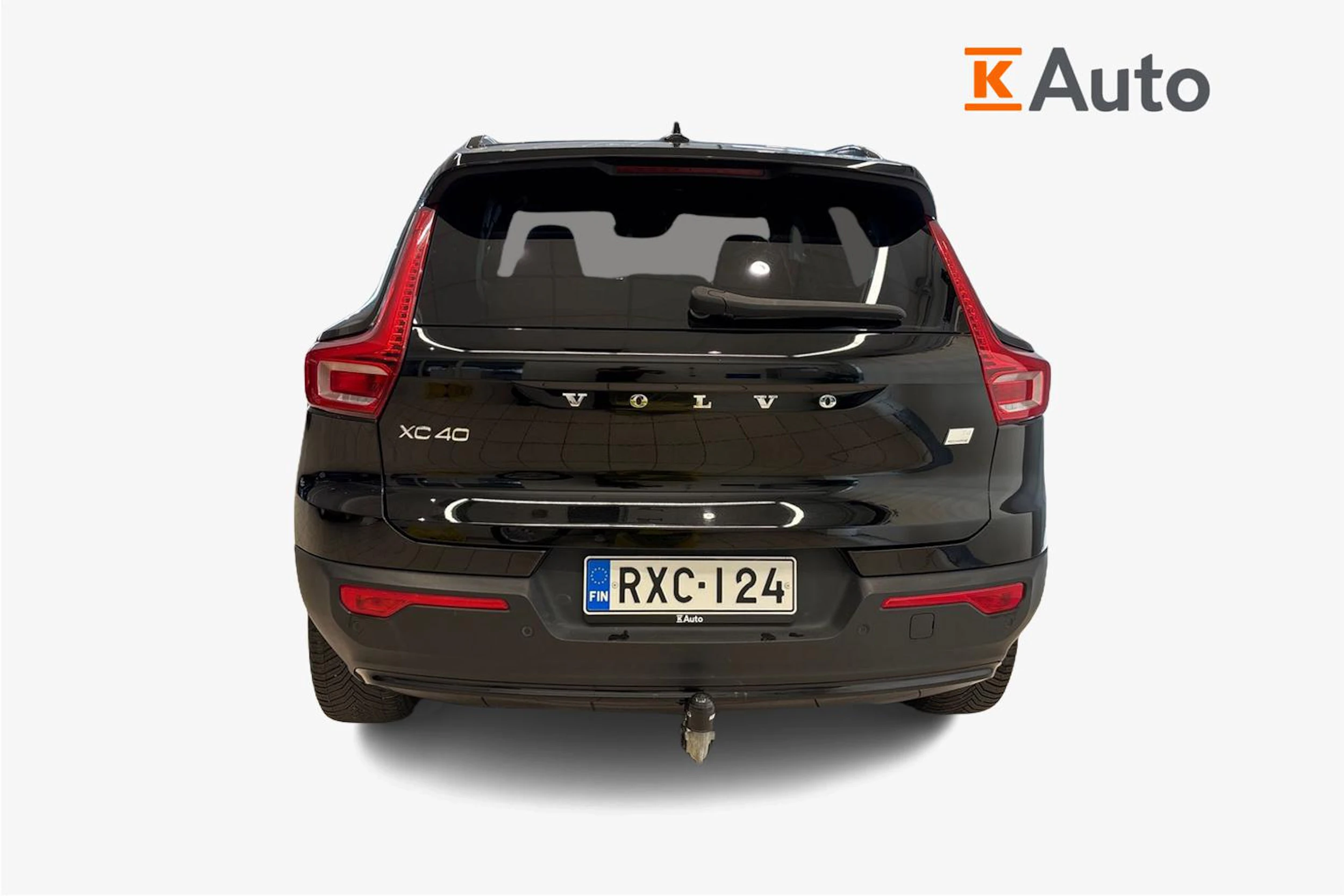 Musta Volvo XC40 2023 kuva 3.