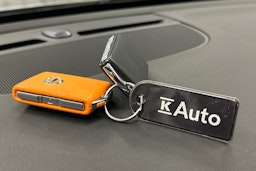 musta Volvo XC40 2023 kuva 31.