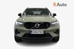 vihreä Volvo XC40 2023 kuva 5.
