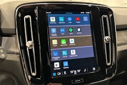 musta Volvo XC40 2023 kuva 23.