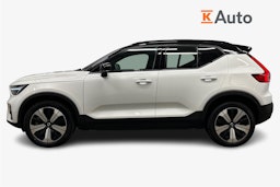 valkoinen Volvo XC40 2023 kuva 6.