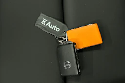 valkoinen Volvo XC40 2024 kuva 37.