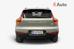 harmaa Volvo XC40 2024 kuva 3.