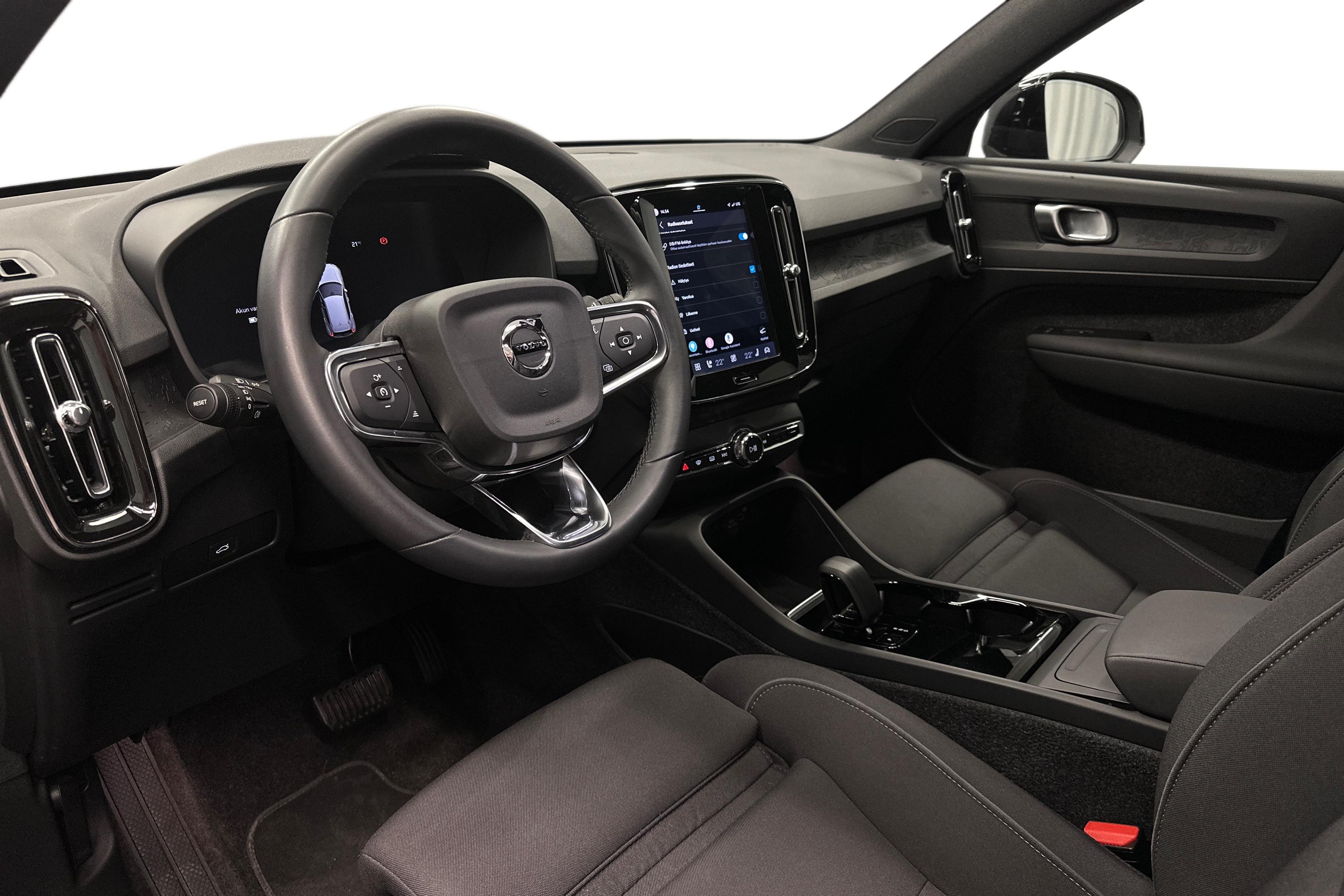 Volvo XC40 2024, kuva 6/42