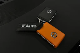 harmaa Volvo XC40 2024 kuva 42.