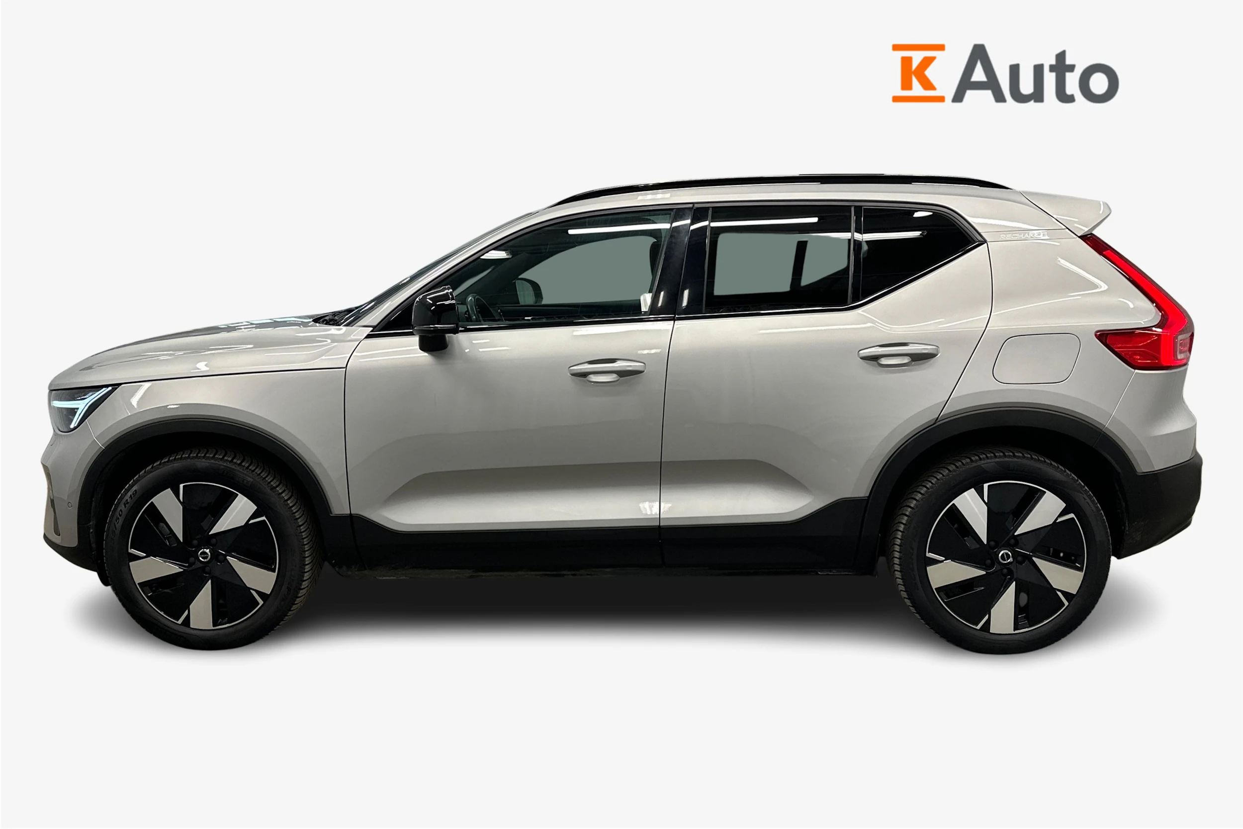 hopea Volvo XC40 2024 kuva 5.