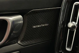 hopea Volvo XC40 2024 kuva 15.