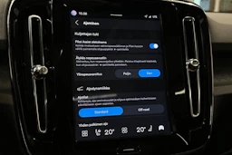 hopea Volvo XC40 2024 kuva 24.