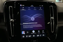 hopea Volvo XC40 2024 kuva 29.