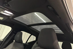 hopea Volvo XC40 2024 kuva 37.