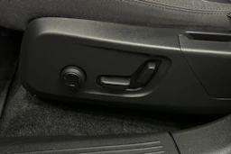 hopea Volvo XC40 2024 kuva 38.