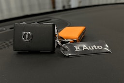harmaa Volvo XC40 2024 kuva 35.
