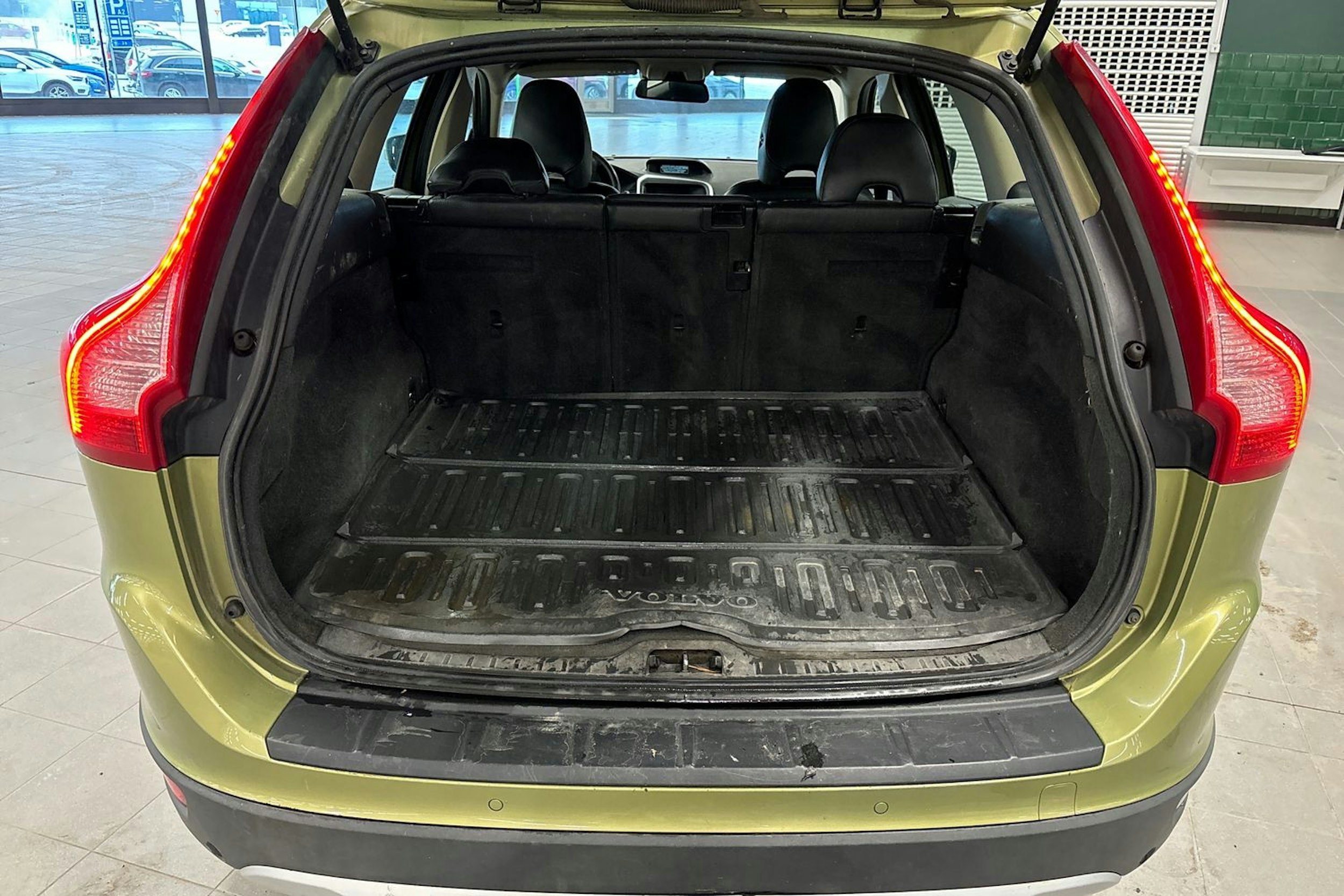 vihreä Volvo XC60 2008 kuva 11.