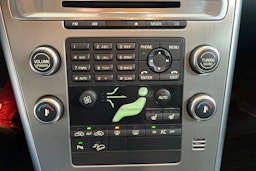 Ruskea (beige) Volvo XC60 2009 kuva 20.