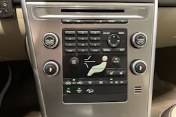 ruskea (beige) Volvo XC60 2009 kuva 22.