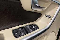 ruskea (beige) Volvo XC60 2009 kuva 24.