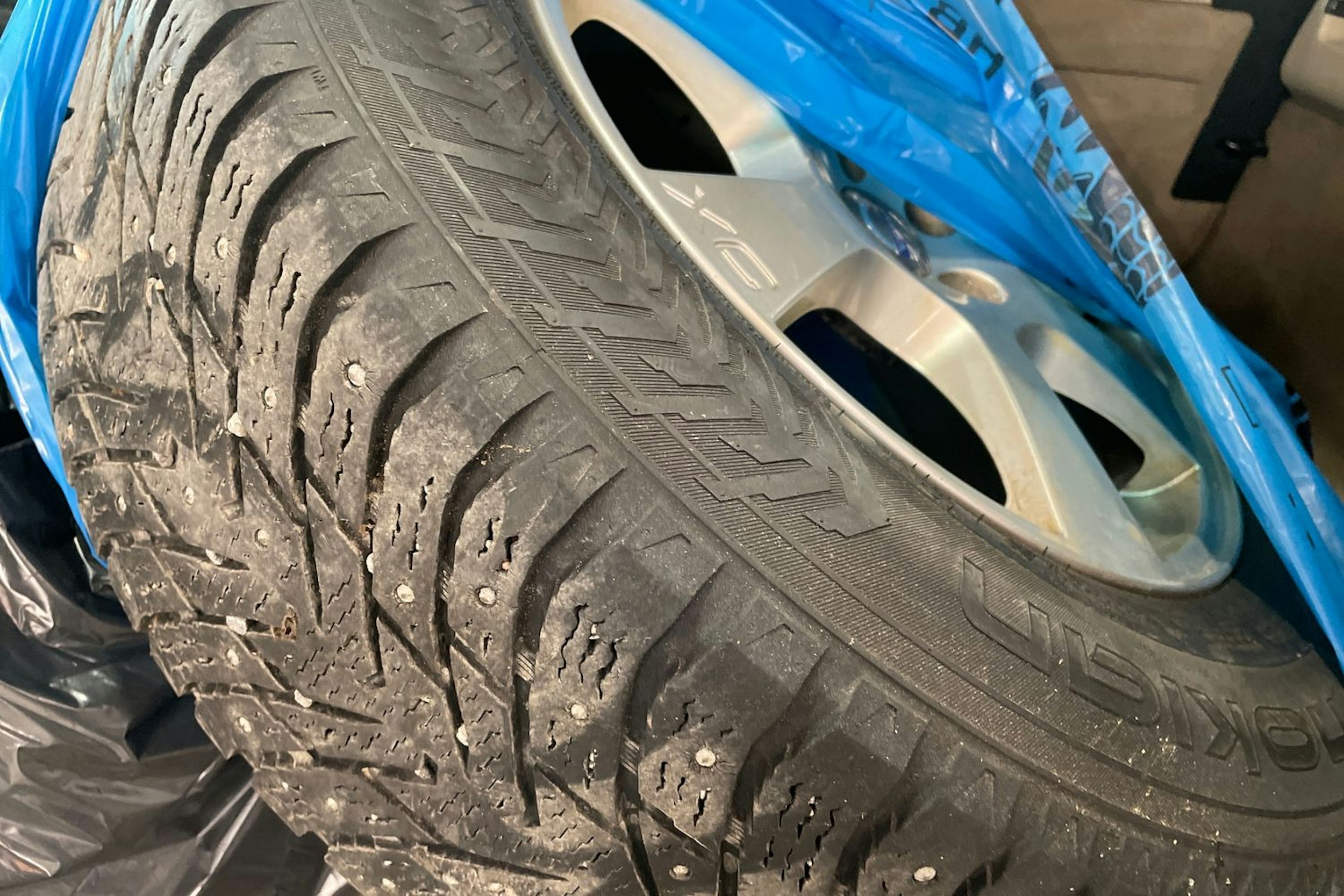 ruskea (beige) Volvo XC60 2009 kuva 26.