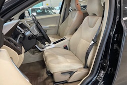 musta Volvo XC60 2009 kuva 15.