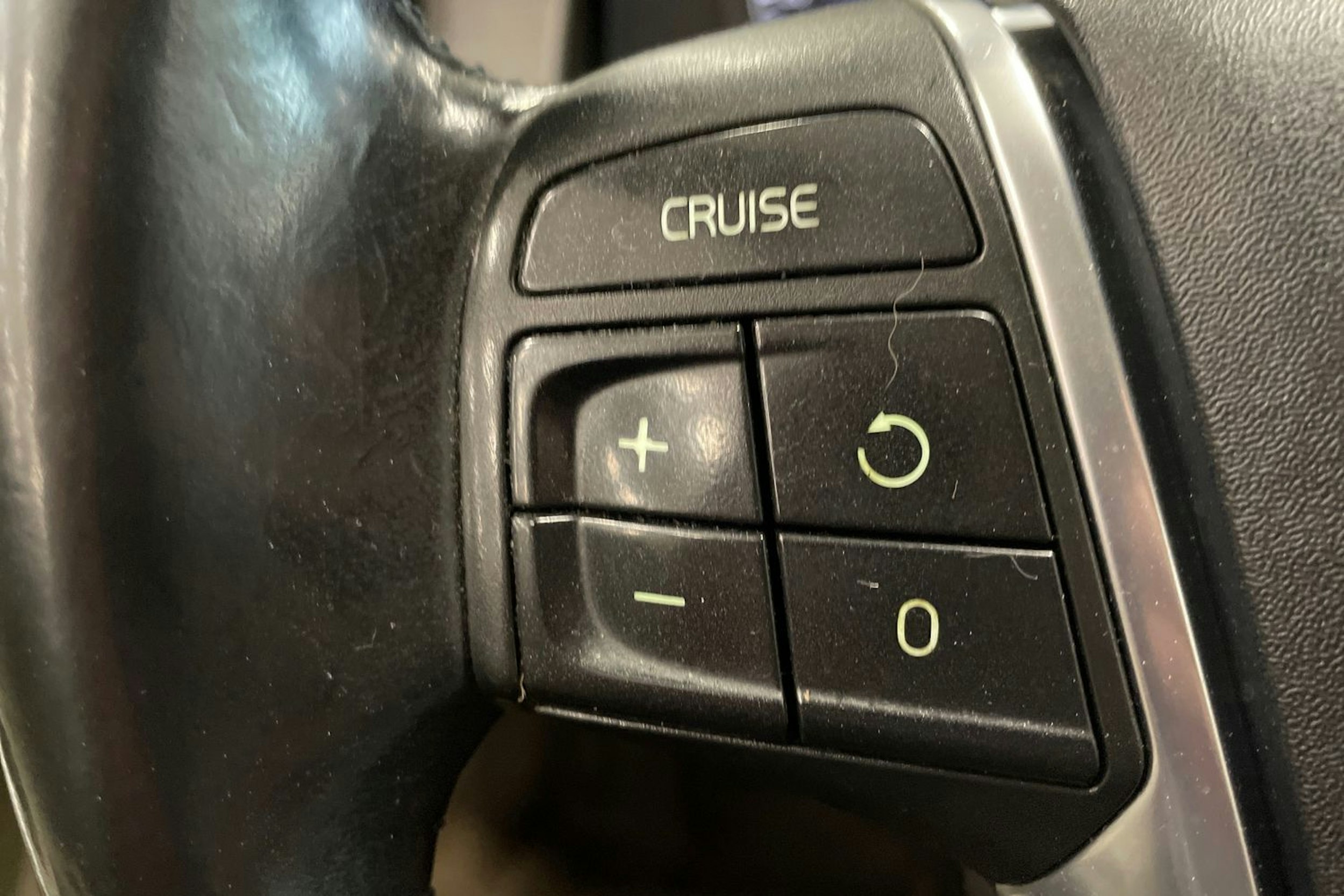 musta Volvo XC60 2009 kuva 18.