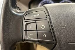 musta Volvo XC60 2009 kuva 22.