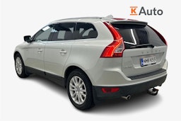 valkoinen Volvo XC60 2010 kuva 2.