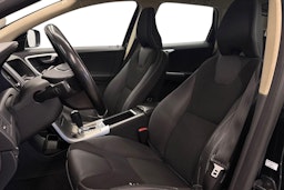 Musta Volvo XC60 2010 kuva 11.