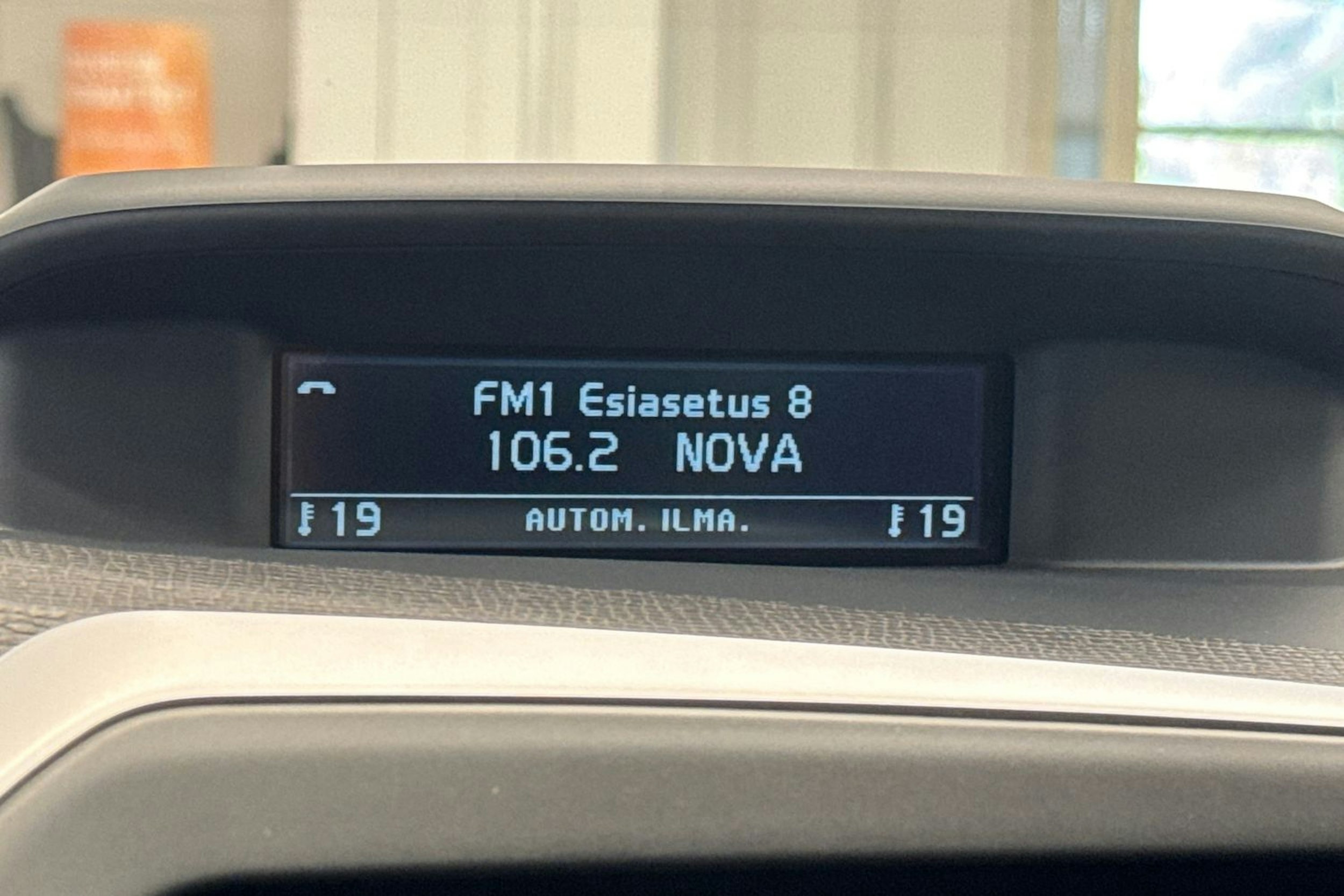 Musta Volvo XC60 2010 kuva 24.