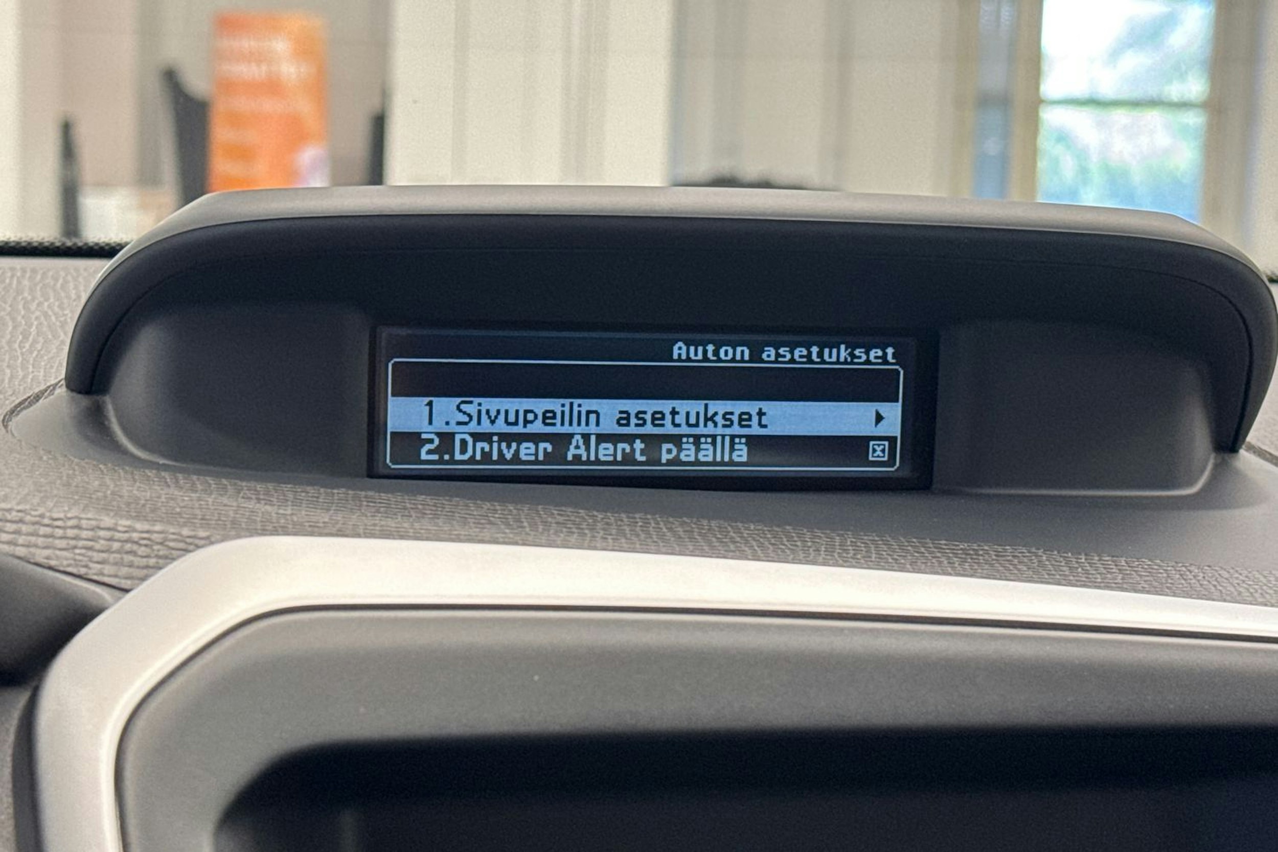 Musta Volvo XC60 2010 kuva 28.
